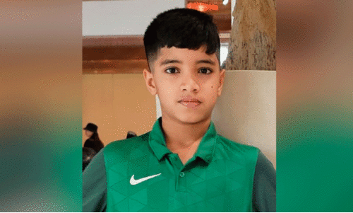 പൊന്നാണീ പൊന്നാനിക്കാരന്‍