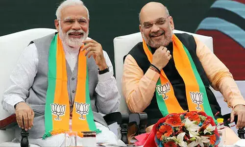 Amit shah wishes Modi on his birthday