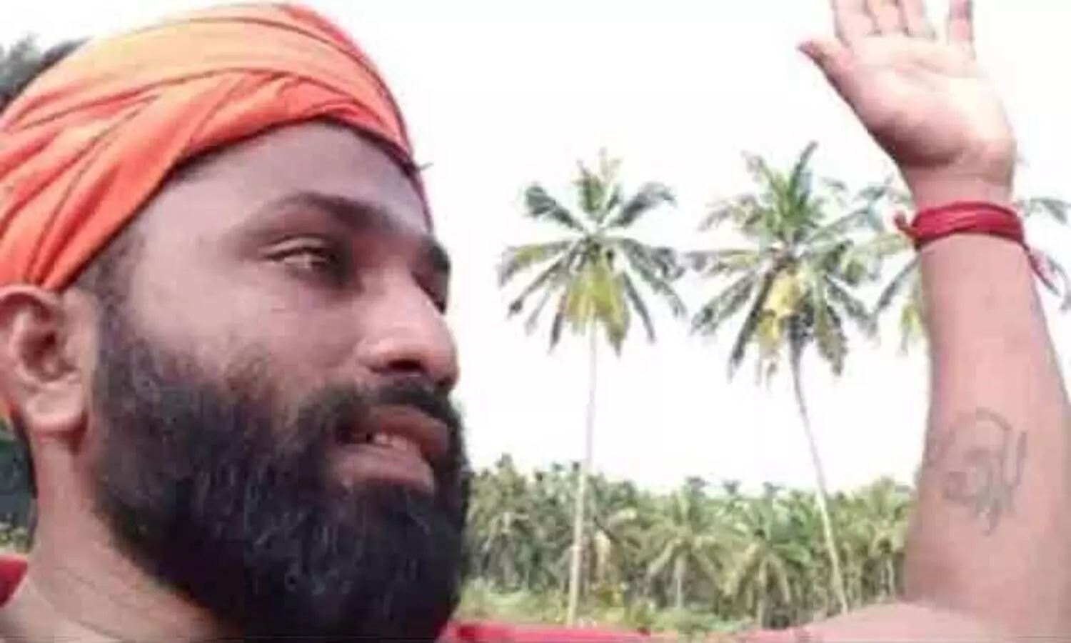 പനിബാധിച്ച് ആശുപത്രിയിൽ പ്രവേശിപ്പിച്ച  യുവാവ് ചികിത്സക്ക് മുമ്പേ മരിച്ചു