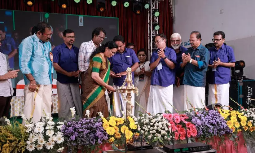 പ്ര​വാ​സി മ​ല​യാ​ളി​ക​ൾ അ​ഭി​മാ​നം - കെ.​കെ. ര​മ എം.​എ​ൽ.​എ