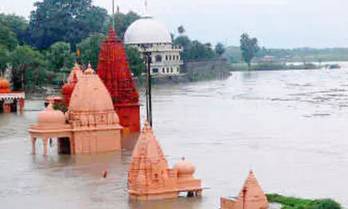 മധ്യപ്രദേശിൽ കനത്ത മഴ; മുന്നു മരണം; 900 പേരെ രക്ഷപ്പെടുത്തി