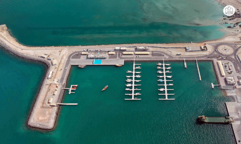 അ​ൽ ദ​ഫ്​​റ​യി​ൽ ഹാ​ർ​ബ​ർ, ഫ​യീ​യി ദ്വീ​പ്​ പ​ദ്ധ​തി​ക​ൾ പൂ​ർ​ത്തി​യാ​യി