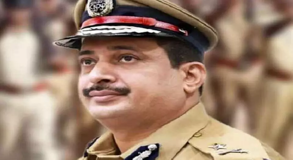 വിവാദ ഹരജി പിൻവലിക്കാൻ അനുമതി തേടൽ: ഐ. ജി ലക്ഷ്മണിന്​ ഹൈകോടതിയുടെ രൂക്ഷ വിമർശനം