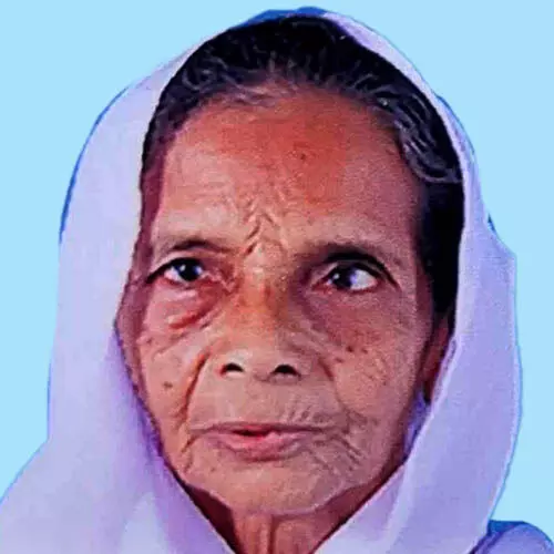 ബീ​വി​ക്കു​ട്ടി ഉ​മ്മ