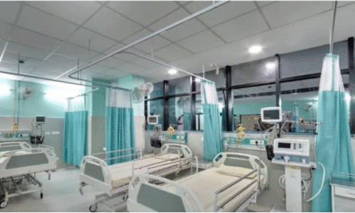 പ​ക​ർ​ച്ച​വ്യാ​ധി രോ​ഗ​ങ്ങ​ളു​ടെ    ചി​കി​ത്സ വി​ദേ​ശി​ക​ൾ​ക്ക് സൗ​ജ​ന്യ​മാ​വും