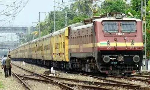 മലബാറിലെ റെയിൽ​വേ പ്രശ്നങ്ങൾ: ബോർഡ് ചെയർപേഴ്സനുമായി എം.കെ. രാഘവൻ കൂടിക്കാഴ്ച നടത്തി