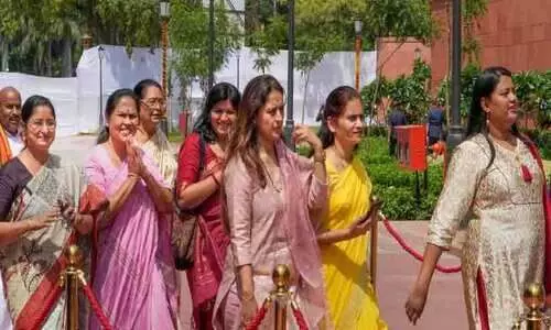 വനിതാ സംവരണം: നടപ്പാക്കാൻ കടമ്പകളേറെ