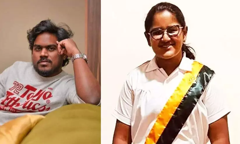 ‘അഗാധമായ ദുഃഖവും അസ്വസ്ഥതയും’; വിജയ് ആന്റണിയുടെ മകളുടെ മരണത്തിൽ യുവൻ ശങ്കർ രാജയുടെ കുറിപ്പ് ‘അഗാധമായ ദുഃഖവും അസ്വസ്ഥതയും’; വിജയ് ആന്റണിയുടെ മകളുടെ മരണത്തിൽ യുവൻ ശങ്കർ രാജയുടെ കുറിപ്പ്