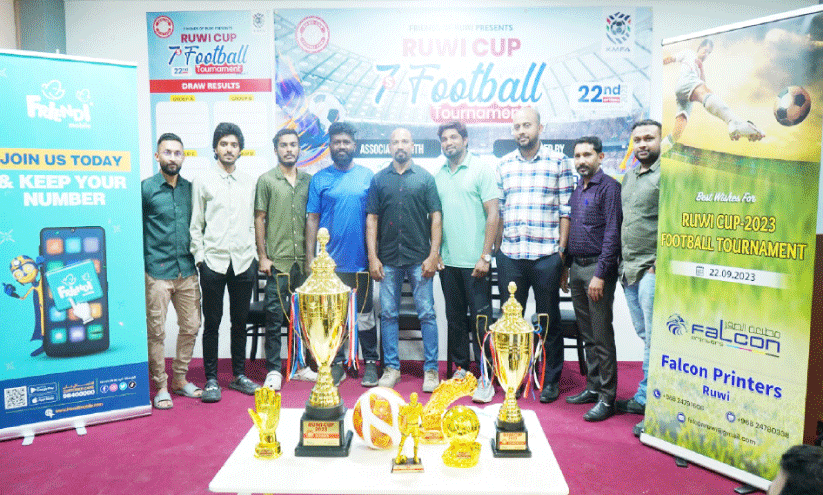 റൂ​വി ക​പ്പ് ഫു​ട്ബാ​ൾ