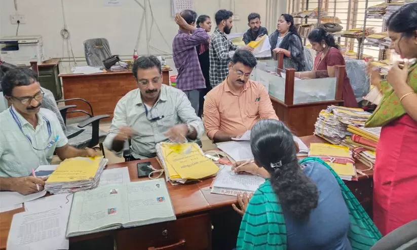 പട്ടികജാതി പദ്ധതികളുടെ നടത്തിപ്പിൽ ക്രമക്കേടുകൾ ഏറെ;  വിജിലൻസ് പരിശോധന തുടരുന്നു