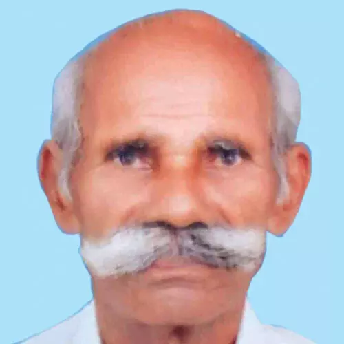 വേ​ലാ​യു​ധ​ൻ