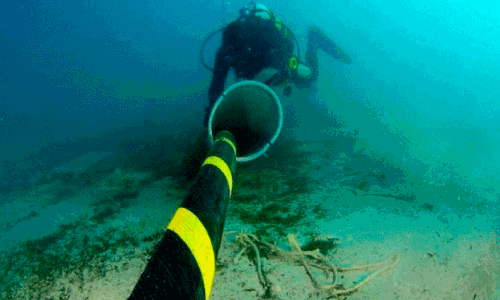 ഇ​ന്‍റ​ർ​നെ​റ്റ് കേ​ബി​ളി​ലെ ത​ക​രാ​ര്‍ പ​രി​ഹ​രി​ച്ചു