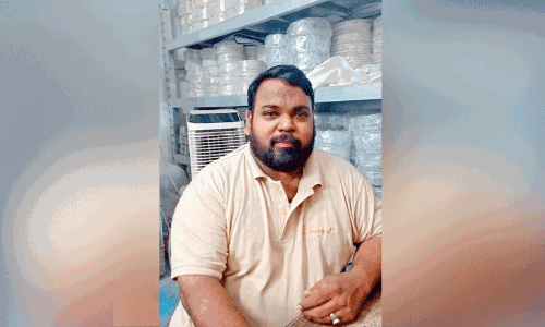 കു​വൈ​ത്ത് പ്ര​വാ​സി നി​ര്യാ​ത​നാ​യി