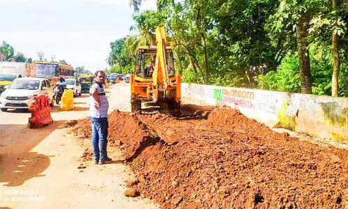 അരൂർ-തുറവൂർ ഉയരപ്പാത; സർവിസ് റോഡ് നിർമാണം തുടങ്ങി