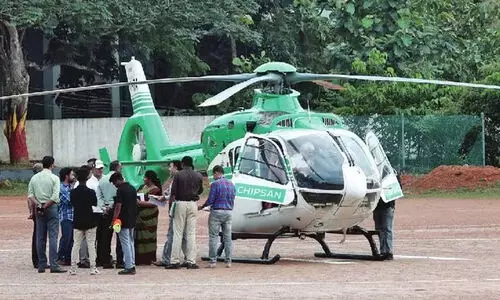 മുഖ്യമന്ത്രിക്ക് പറക്കാനുള്ള ഹെലികോപ്റ്റർ തിരുവനന്തപുരത്ത് എത്തി; വാടക 25 മണിക്കൂറിന് 80 ലക്ഷം