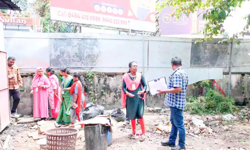 വൃത്തിഹീനം, പരാതികൾ അവഗണിച്ചു; കെ.എസ്.ആർ.ടി.സി കാൻറീൻ അടച്ചുപൂട്ടി വൃത്തിഹീനം, പരാതികൾ അവഗണിച്ചു; കെ.എസ്.ആർ.ടി.സി കാൻറീൻ അടച്ചുപൂട്ടി