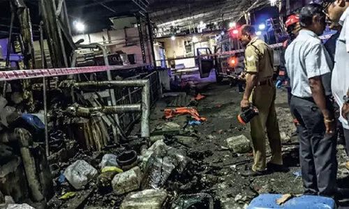 നിറ്റ ജലാറ്റിൻ കമ്പനിയിലെ സ്ഫോടനം രാസവസ്​തുക്കൾ മൂലം