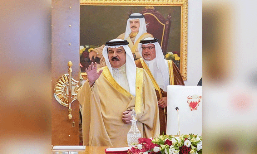 സുപ്രീം ഡിഫൻസ് കൗൺസിൽ യോഗം ഹമദ് രാജാവിന്റെ അധ്യക്ഷതയിൽ നടന്നു സുപ്രീം ഡിഫൻസ് കൗൺസിൽ യോഗം ഹമദ് രാജാവിന്റെ അധ്യക്ഷതയിൽ നടന്നു