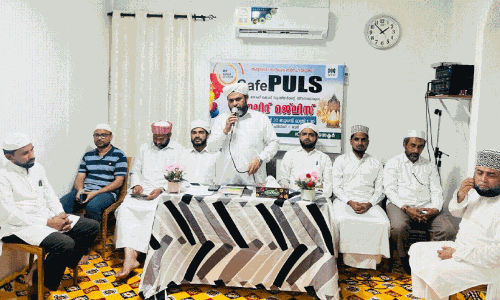 ഐ.​സി.​എ​ഫ്  ബ​ര്‍ക സെ​ക്ട​ര്‍ ക​മ്മി​റ്റി സം​ഘ​ടി​പ്പി​ച്ചു ക​ഫേ പ​ള്‍സ് പ​രി​പാ​ടി​യി​ൽ​നി​ന്ന്