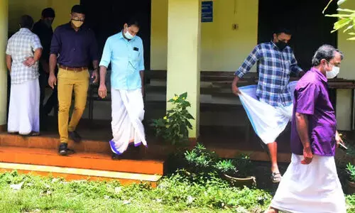 പ്രതികളെ വെറുതെവിട്ടത് ഹർത്താൽ അക്രമത്തിൽ 77 ലക്ഷം നഷ്ടമുണ്ടാക്കിയ കേസിൽ