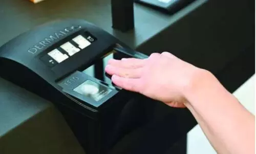 ബ​യോ​മെ​ട്രി​ക് വി​ര​ല​ട​യാ​ളം പൂ​ർ​ത്തി​യാ​ക്കി ഒ​ന്ന​ര ദ​ശ​ല​ക്ഷം പേ​ർ