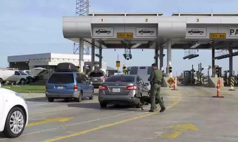 കുടിയേറ്റക്കാരെ തടയാൻ ചെക്പോയിന്റുകൾ സ്ഥാപിക്കുമെന്ന് മെക്സികോ