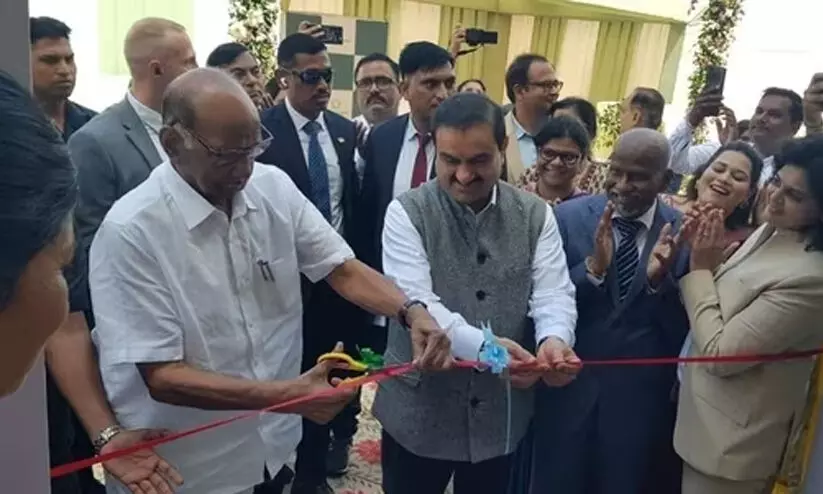 അദാനിയെ സന്ദർശിച്ച് പവാർ; ഇൻഡ്യ സഖ്യത്തിലെ ആരും രാഹുലിന്റെ വാക്കുകൾക്ക് വില നൽകുന്നില്ലെന്ന് ബി.ജെ.പി അദാനിയെ സന്ദർശിച്ച് പവാർ; ഇൻഡ്യ സഖ്യത്തിലെ ആരും രാഹുലിന്റെ വാക്കുകൾക്ക് വില നൽകുന്നില്ലെന്ന് ബി.ജെ.പി