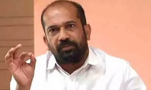 കരുവന്നൂരിന്റെ അപ്പനാണ് അയ്യന്തോൾ ബാങ്ക്;  ഗുരുതര ആരോപണങ്ങളുമായി അനിൽ അക്കര