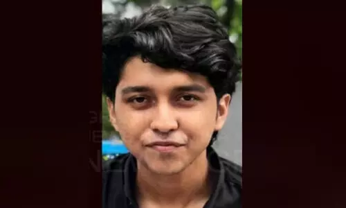 ഫുട്ബാൾ കളിക്കിടെ വിദ്യാർഥി കുഴഞ്ഞുവീണു മരിച്ചു