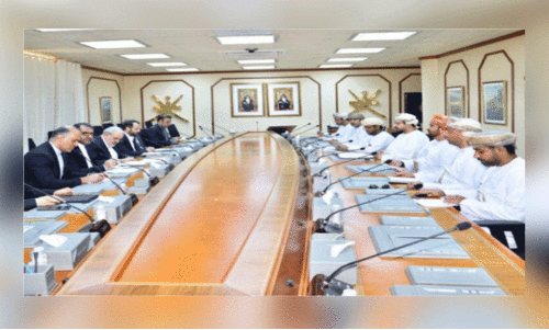 സാ​മ്പ​ത്തി​ക മേ​ഖ​ല​യി​ൽ കൂ​ടു​ത​ൽ    സ​ഹ​ക​ര​ണ​ത്തി​ന്​ ഒ​മാ​നും ഇ​റാ​നും