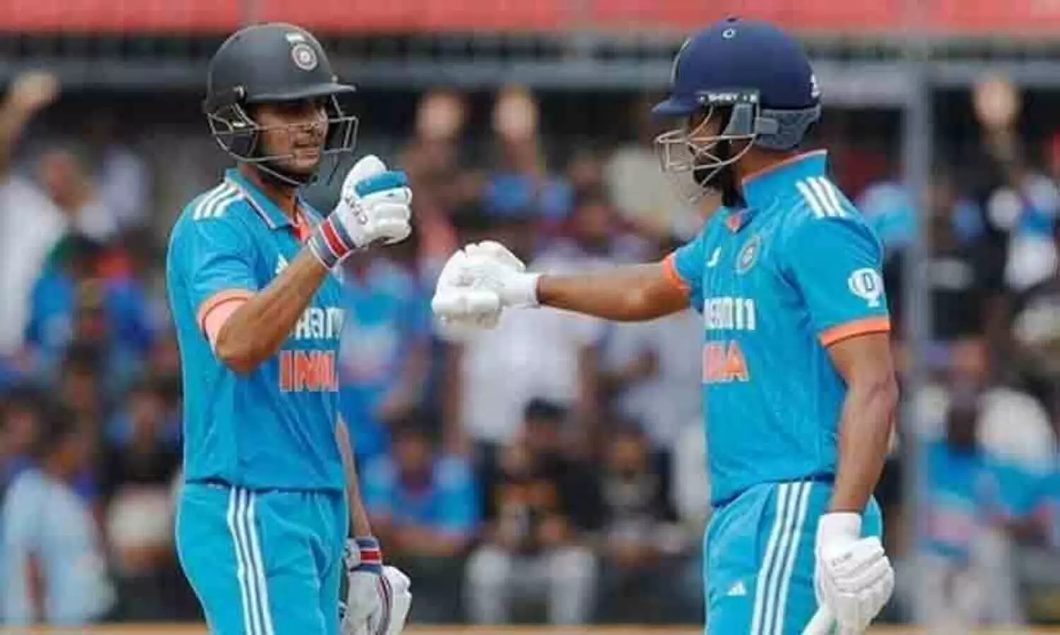 ഇന്ത്യ- ഓസ്‌ട്രേലിയ രണ്ടാം ഏകദിനം: ഗില്ലിനും ശ്രേയസിനും അർധസെഞ്ചുറി