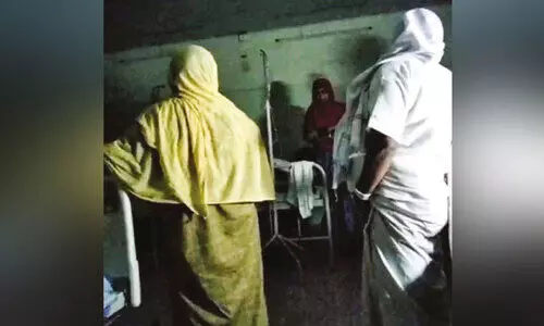 ജ​ന​റേ​റ്റ​ർ പ്ര​വ​ർ​ത്തി​ക്കാ​ഞ്ഞി​ട്ട് മാ​സ​ങ്ങൾ;ഇ​രു​ട്ടി​ൽ തപ്പി താ​ലൂ​ക്ക്​ ആ​ശു​പ​ത്രി