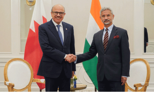 ബഹ്​​റൈൻ- ഇ​ന്ത്യ​ൻ വി​ദേ​ശ​കാ​ര്യ    മ​ന്ത്രി​മാർ കൂ​ടി​ക്കാ​ഴ്ച ന​ട​ത്തി