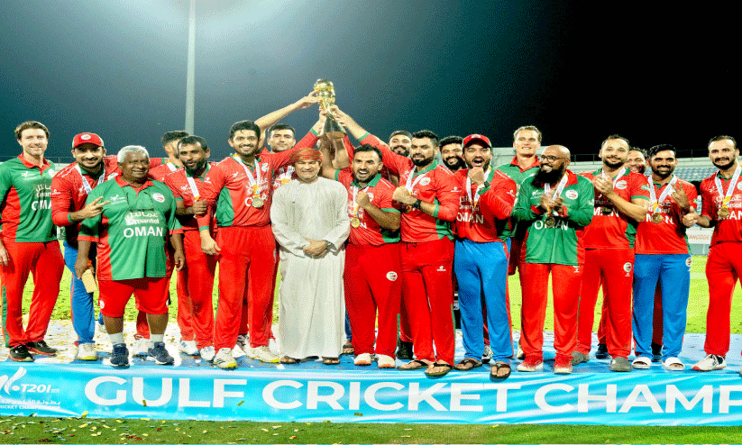 ഗ​ൾ​ഫ് ട്വ​ന്‍റി20 ക്രി​ക്ക​റ്റ് കി​രീ​ട​വു​മാ​യി ഒ​മാ​ൻ