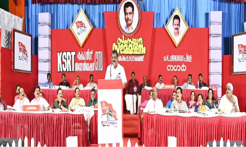 കെ.എസ്.ആർ.ടി.സിക്ക് പോറലേൽക്കാൻ സമ്മതിക്കില്ല -മന്ത്രി ആന്റണി രാജു കെ.എസ്.ആർ.ടി.സിക്ക് പോറലേൽക്കാൻ സമ്മതിക്കില്ല -മന്ത്രി ആന്റണി രാജു