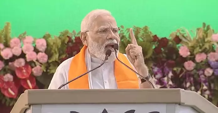 കോൺഗ്രസ് ‘തുരുമ്പിച്ച ഇരുമ്പ്’ പോലെ ഉപയോഗശൂന്യമെന്ന് മോദി കോൺഗ്രസ് ‘തുരുമ്പിച്ച ഇരുമ്പ്’ പോലെ ഉപയോഗശൂന്യമെന്ന് മോദി