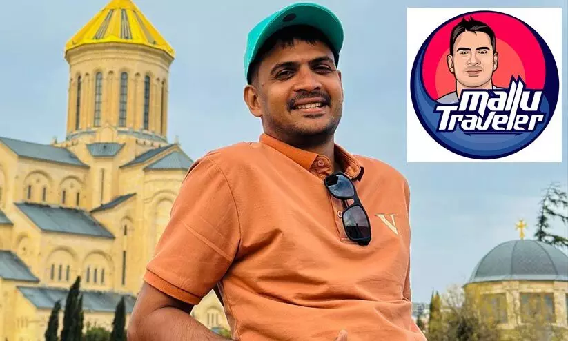 ലുക്കൗട്ട് നോട്ടീസ് വാർത്ത വ്യാജമെന്ന് മല്ലു ട്രാവലർ: ‘എന്തിനാണോ വീട്ടിൽ നിന്ന് ഇറങ്ങിയത്, അതൊക്കെ ചെയ്തേ വരൂ’ ലുക്കൗട്ട് നോട്ടീസ് വാർത്ത വ്യാജമെന്ന് മല്ലു ട്രാവലർ: ‘എന്തിനാണോ വീട്ടിൽ നിന്ന് ഇറങ്ങിയത്, അതൊക്കെ ചെയ്തേ വരൂ’