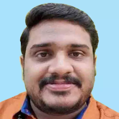 ട്രെ​യി​നി​ല്‍ നി​ന്ന് വീ​ണ് മ​രി​ച്ചു