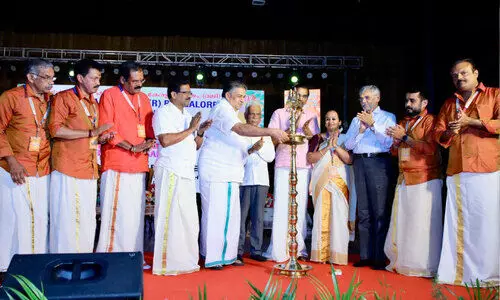 മലയാളികൾ പ്രവാസലോകത്ത്  വിശ്വാസ്യത ആർജിച്ചവർ - സജി ചെറിയാൻ
