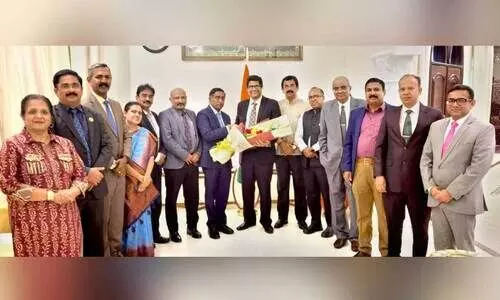 ഇന്ത്യൻ സ്കൂൾ ഭരണസമിതി അംഗങ്ങൾ നിയുക്ത ഇന്ത്യൻ അംബാസഡറുമായി കൂടിക്കാഴ്ച നടത്തുന്നു ഇന്ത്യൻ സ്കൂൾ ഭരണസമിതി അംഗങ്ങൾ നിയുക്ത ഇന്ത്യൻ അംബാസഡറുമായി കൂടിക്കാഴ്ച നടത്തുന്നു