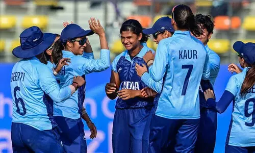 ഏഷ്യൻ ഗെയിംസിൽ ഇന്ത്യൻ വനിത ക്രിക്കറ്റ് ടീമിന് സ്വർണം; ശ്രീലങ്കയെ തോൽപിച്ചത് 19 റൺസിന്