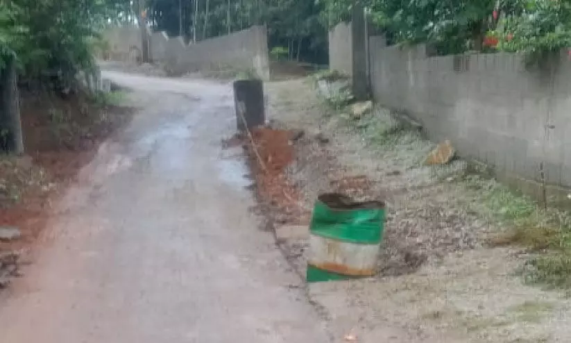 road-quarry road-quarry