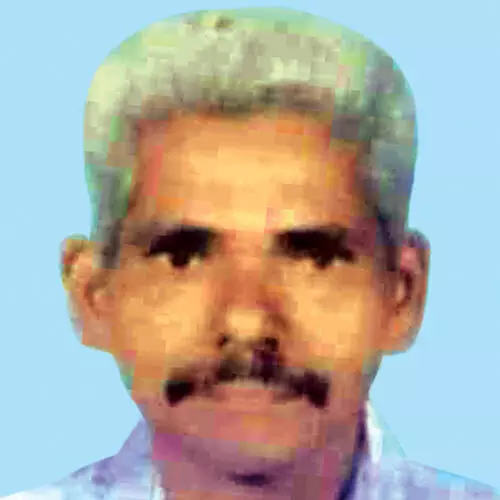 ച​ന്ദ്ര​ൻ