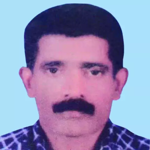 ബ​സ് യാ​ത്ര​ക്കി​ടെ കു​ഴ​ഞ്ഞു​വീ​ണ് മ​രി​ച്ചു