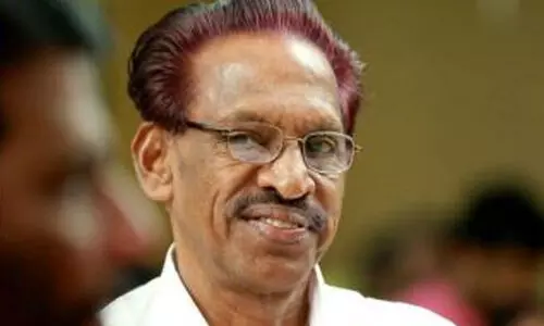 കണ്ണനും സതീഷ് കുമാറും ചേർന്ന് പണം തട്ടിയെന്ന് പൊലീസിൽ പരാതി