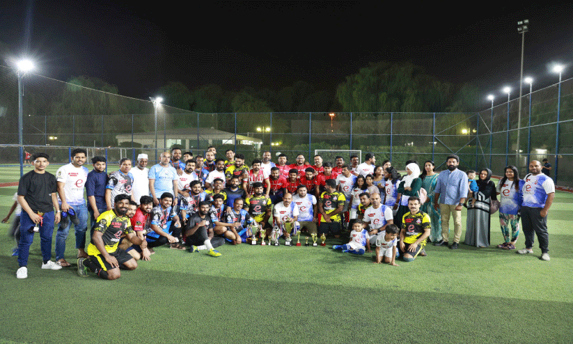 അൽ ഫായ്ഹാ എഫ്.സി ഷാർജ ഇന്റേണൽ ഫുട്ബാൾ ടൂർണമെന്റ് ജേതാക്കളായ റോയൽ എഫ്.സി ടീം അൽ ഫായ്ഹാ എഫ്.സി ഷാർജ ഇന്റേണൽ ഫുട്ബാൾ ടൂർണമെന്റ് ജേതാക്കളായ റോയൽ എഫ്.സി ടീം