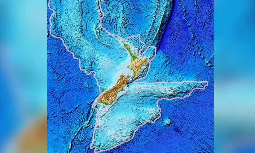 375 വർഷം മറഞ്ഞു നിന്നിരുന്ന സീലാൻഡിയ ഭൂഖണ്ഡത്തെ കുറിച്ച് കൂടുതലറിയാം 375 വർഷം മറഞ്ഞു നിന്നിരുന്ന സീലാൻഡിയ ഭൂഖണ്ഡത്തെ കുറിച്ച് കൂടുതലറിയാം