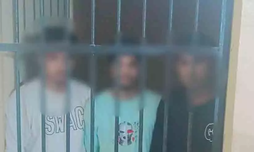 യുവതിയോട് അപമര്യാദയായി പെരുമാറി; മൂന്ന് യുവാക്കൾ അറസ്റ്റിൽ