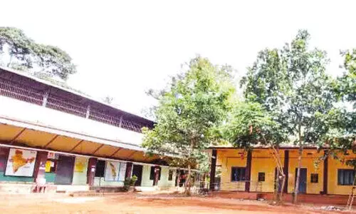 പ​രി​മി​തി​ക​ൾ​ക്ക് വി​ട, സൗ​ത്ത് പ​ല്ലാ​ർ സ്കൂ​ളി​നാ​യി കൈ​കോ​ർ​ത്ത് നാ​ട്