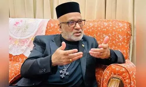 പള്ളിപ്പാട് നിന്ന് വൈറ്റ് ഹൗസിലെ ഉന്നതപദവി വരെ; അത്ഭുതപ്പെടുത്തും ഈ മലയാളി വൈദികന്റെ കഥ